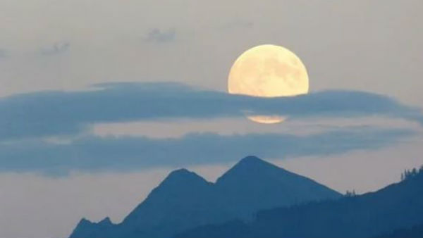 সপ্তাহান্তে সুপার মুন! সপ্তাহান্তে সুপার মুন!