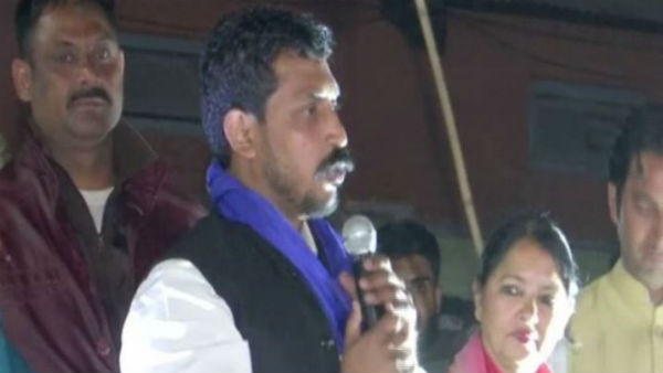 কেন্দ্রকে চ্যালেঞ্জ চন্দ্রশেখরের কেন্দ্রকে চ্যালেঞ্জ চন্দ্রশেখরের