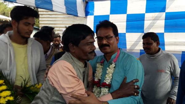 জেল থেকে ফিরে মানুষের মাঝে জেল থেকে ফিরে মানুষের মাঝে