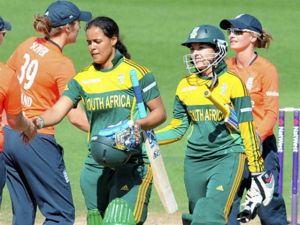 পিছিয়ে কারা