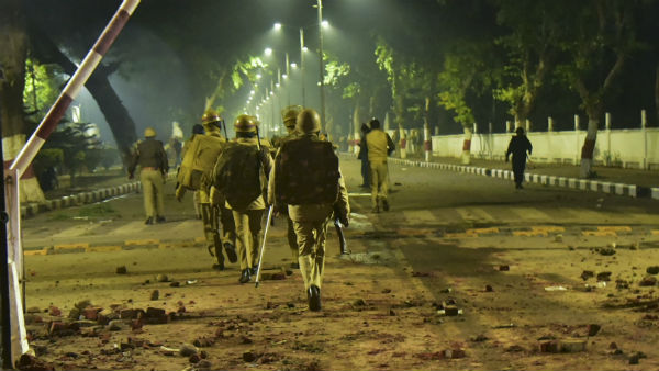 ভিডিও ঘিরে তোলপাড় ভিডিও ঘিরে তোলপাড়