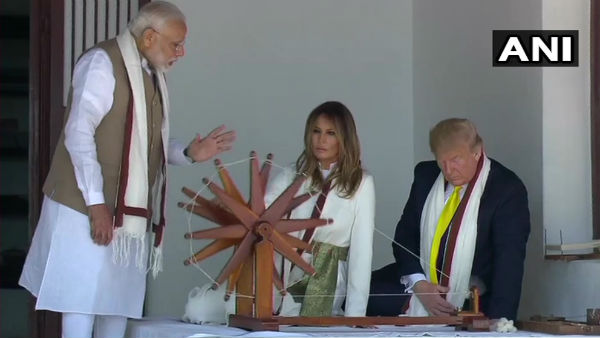 চারকা কাটার চেষ্টা মেলানিয়ারও