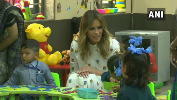 মেলানিয়া ট্রাম্প যোগ দেবেন ‘হ্যাপিনেস ক্লাস’–এ মেলানিয়া ট্রাম্প যোগ দেবেন ‘হ্যাপিনেস ক্লাস’–এ