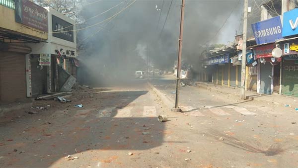 এলাকায় পুলিশ পিকেট এলাকায় পুলিশ পিকেট