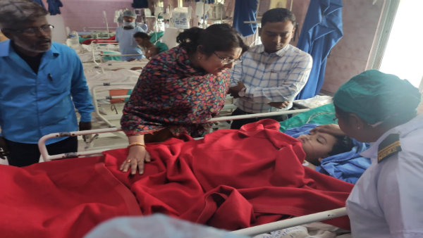রাজ্যের 'সুপারস্পেশালিটি' দাবি নিয়ে প্রশ্ন লকেটের