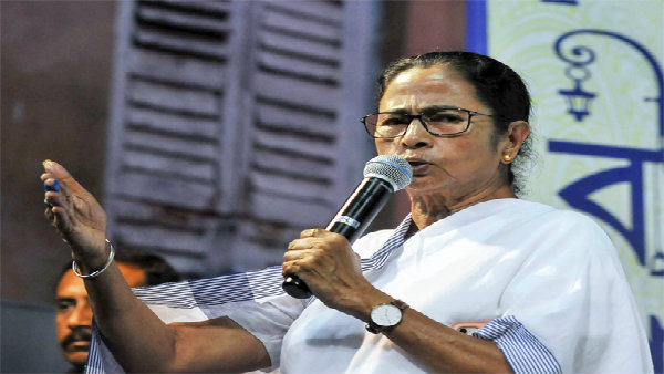 ভারত ধর্মঘটের সময় থেকেই মমতার আক্রমণ সিপিএমকে ভারত ধর্মঘটের সময় থেকেই মমতার আক্রমণ সিপিএমকে