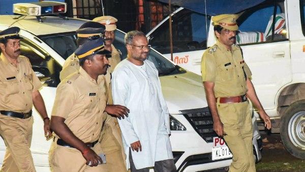 ধর্ষণের অভিযোগ মুলাক্কালের বিরুদ্ধে ধর্ষণের অভিযোগ মুলাক্কালের বিরুদ্ধে