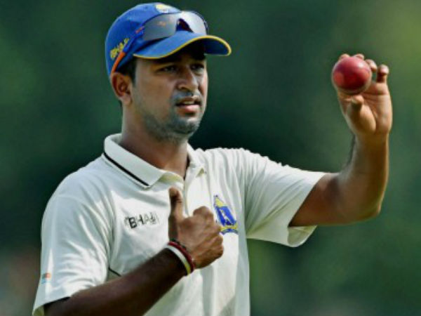 আন্তর্জাতিক অভিষেক
