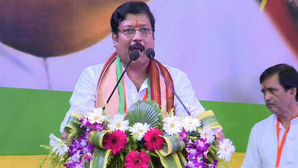 আইন মন্ত্রীদের জন্য নয়, বললেন সব্যসাচী