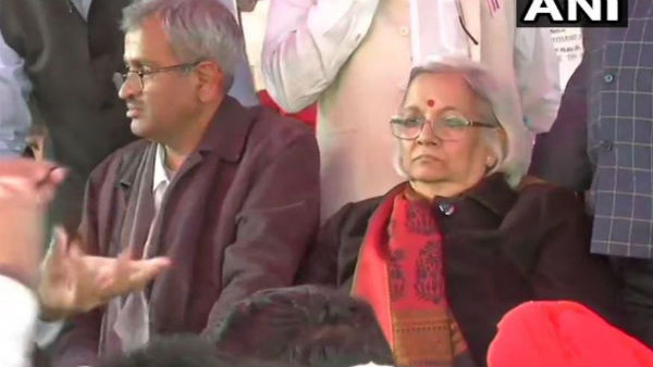 কোন বার্তা মধ্যস্থতাকারীদের? কোন বার্তা মধ্যস্থতাকারীদের?