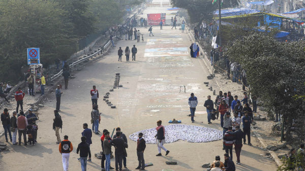 শাহিনবাগ কি ঠিক