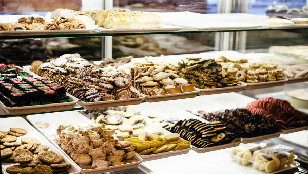 দাম বাড়ার আশঙ্কা বিক্রেতাদের দাম বাড়ার আশঙ্কা বিক্রেতাদের