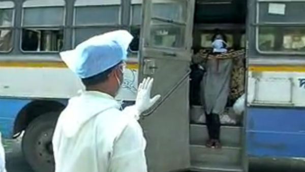 আসানসোল থেকে সকালে রওনা হয় বাসটি আসানসোল থেকে সকালে রওনা হয় বাসটি