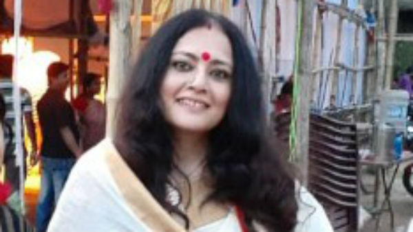 মায়েদের সচেতনতার প্রসঙ্গই যখন উঠল , তখন একটা প্রশ্ন করি যে.. নবান্নের আমলা.. যাঁর সন্তান করোনা আক্রান্ত, তাঁর অবস্থান নিয়ে আপনি কী বলবেন? মায়েদের সচেতনতার প্রসঙ্গই যখন উঠল , তখন একটা প্রশ্ন করি যে.. নবান্নের আমলা.. যাঁর সন্তান করোনা আক্রান্ত, তাঁর অবস্থান নিয়ে আপনি কী বলবেন?