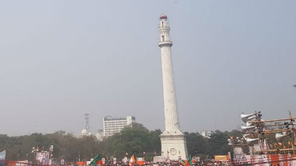 শহিদ মিনারের শুদ্ধিকরণ শহিদ মিনারের শুদ্ধিকরণ