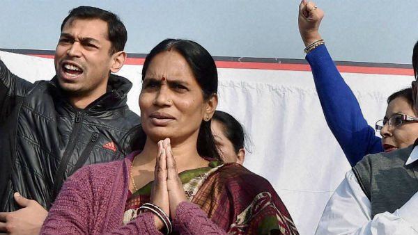 বারবার ফাঁসি পিছিয়ে যায় বারবার ফাঁসি পিছিয়ে যায়