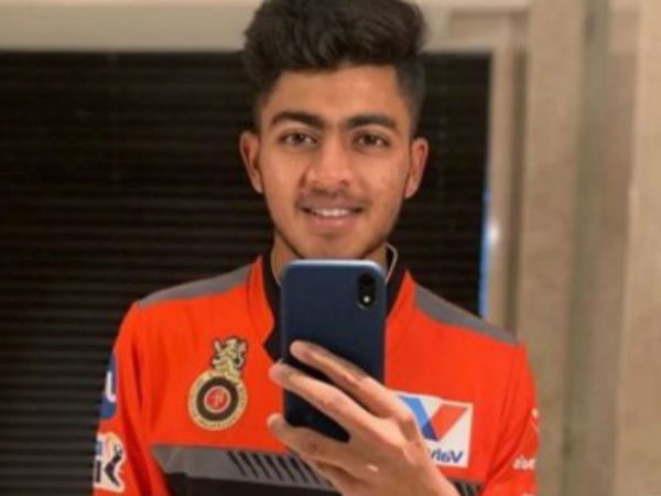 রেকর্ড ৩ রেকর্ড ৩