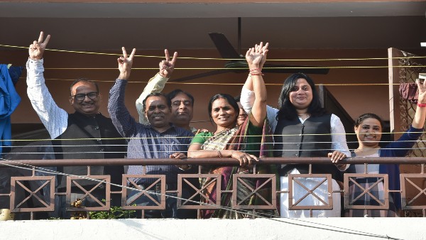 তিহার জেলে ফাঁসি চার আসামির,অবশেষে লড়াই জিতলেন নির্ভয়ার মা তিহার জেলে ফাঁসি চার আসামির,অবশেষে লড়াই জিতলেন নির্ভয়ার মা