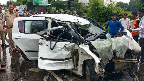 ধর্ষিতাকে হত্যার চেষ্টা