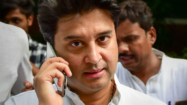বিজেপিতে জ্যোতিরাদিত্য সিন্ধিয়া