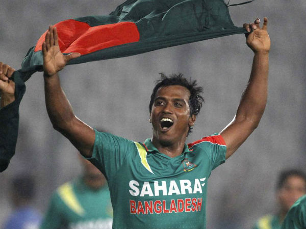 অসাধু ব্যবসায়ীদের করোনা ভাইরাস বলে আক্রমণ ক্রিকেটারের