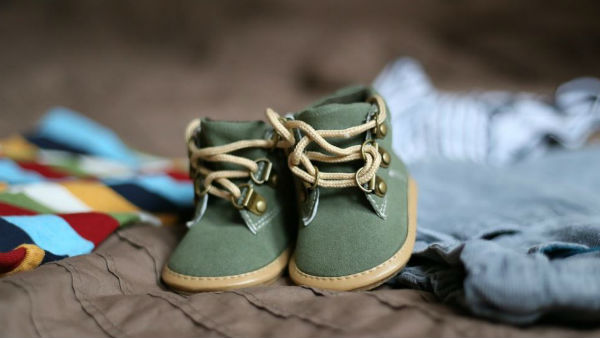 জুতো কোথায় রাখবেন ?