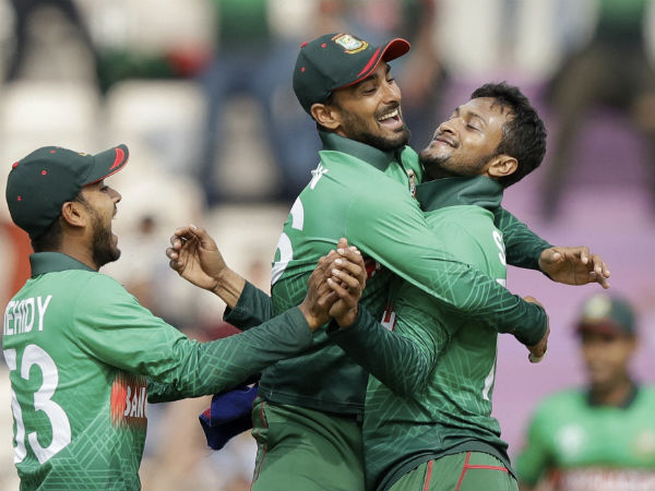 শাকিবের রেকর্ড শাকিবের রেকর্ড