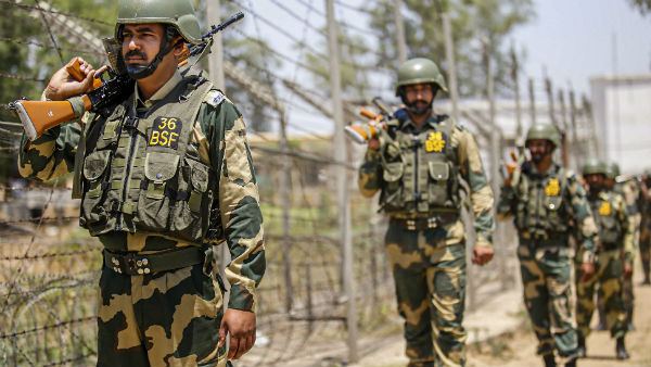 অনুঘটকের কাজ করেছে দুই দেশের রাজনৈতিক সমস্যা