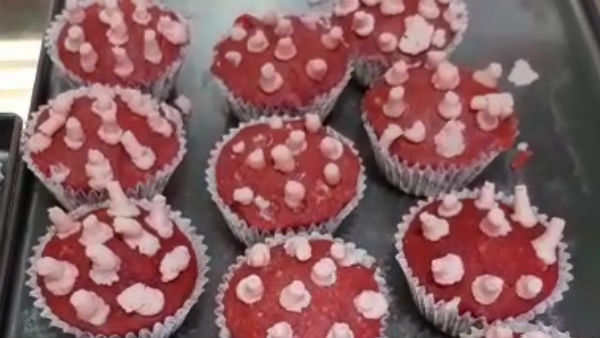 মিষ্টির দোকানে হাজির করোনা সন্দেশ! জনপ্রিয়তায় খুশি মিষ্টি ব্যবসায়ীরা মিষ্টির দোকানে হাজির করোনা সন্দেশ! জনপ্রিয়তায় খুশি মিষ্টি ব্যবসায়ীরা