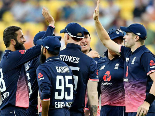 শেষবার ইংল্যান্ড থেকে কে এই পুরস্কার জেতেন শেষবার ইংল্যান্ড থেকে কে এই পুরস্কার জেতেন