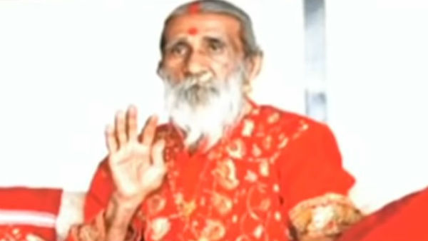 অন্ন জল ছাড়া শুধু যোগাসনেই বেঁচে ছিলেন যোগী প্রহ্লাদ অন্ন জল ছাড়া শুধু যোগাসনেই বেঁচে ছিলেন যোগী প্রহ্লাদ