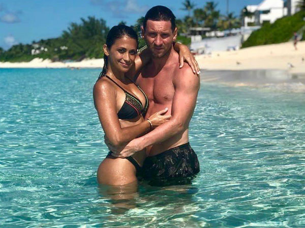 দ্বিতীয় স্থানে কে?