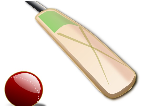 ধোনিকে নিয়ে ইঙ্গিত এম এস প্রসাদের