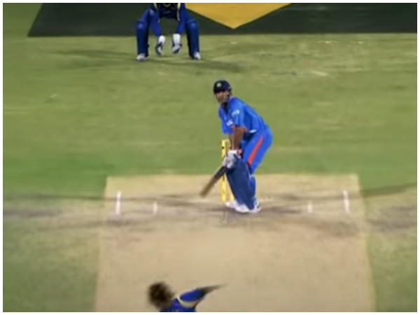 ২০০৭ ও ২০১১ সালে বিশ্বকাপ দিয়েছেন ধোনি