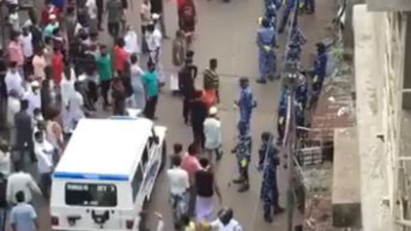 মঙ্গলবার পুলিশের ওপর আক্রমণ মঙ্গলবার পুলিশের ওপর আক্রমণ