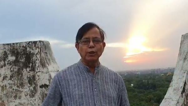 মুসলিম সমাজের প্রতিনিধি হিসেবে সিপিএমের রাজ্য সম্পাদক