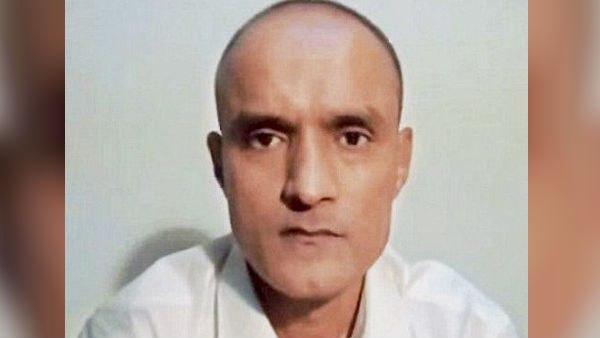 কুলভূষণ যাদবকে এখনই ফাঁসি দিতে পারবে না ইসলামাবাদ কুলভূষণ যাদবকে এখনই ফাঁসি দিতে পারবে না ইসলামাবাদ