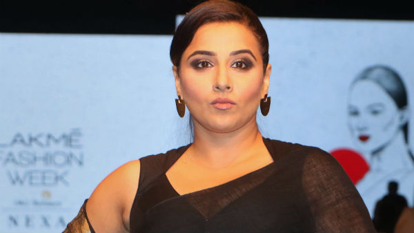 যীশুর প্রশংসায় বিদ্যা যীশুর প্রশংসায় বিদ্যা