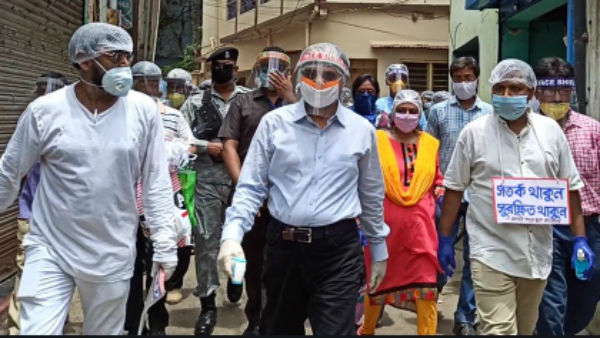 এদিন ফের রাস্তায় অধীর এদিন ফের রাস্তায় অধীর