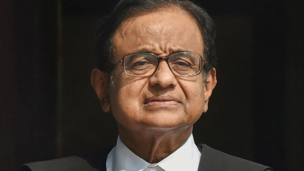 অর্থমন্ত্রী থাকাকালীন বেনিয়মের অভিযোগ চিদম্বরমের বিরুদ্ধে অর্থমন্ত্রী থাকাকালীন বেনিয়মের অভিযোগ চিদম্বরমের বিরুদ্ধে