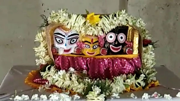  ঘটল কোন অঘটন?