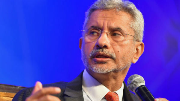 বিদেশমন্ত্রীর সঙ্গে রুদ্ধদ্বার বৈঠক