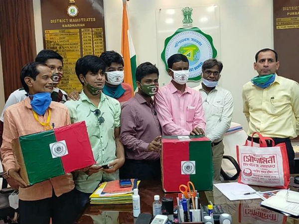 সুন্দনবনের পাশে মোহনবাগানীরা সুন্দনবনের পাশে মোহনবাগানীরা