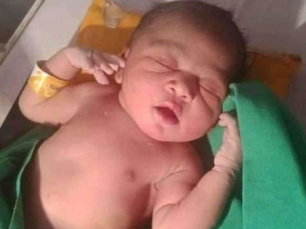 বাড়ি ফিরতেই অসুস্থ শিশু