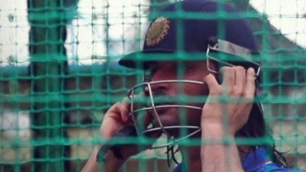 শোকাহত মহেশ শেট্টি শোকাহত মহেশ শেট্টি