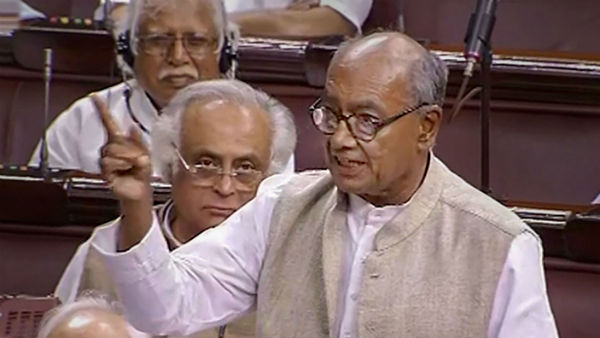  দিগ্বিজয়ের অভিযোগ