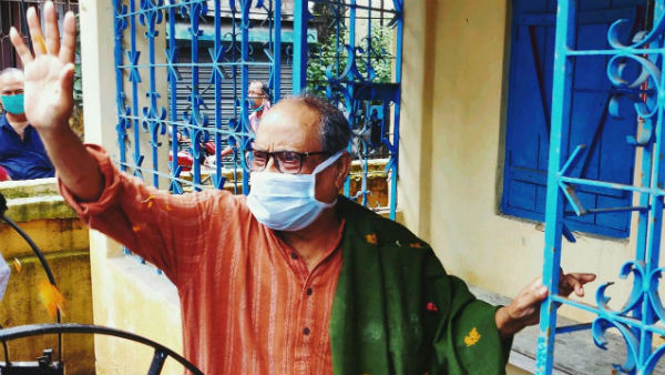 অশোক ভট্টচার্যকে ফোন বুদ্ধদেব ভট্টাচার্যের