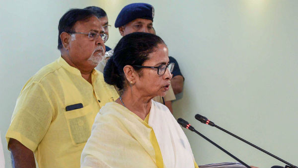 চিন্তার কোনও কারণ নেই, হাম হ্যায় না চিন্তার কোনও কারণ নেই, হাম হ্যায় না