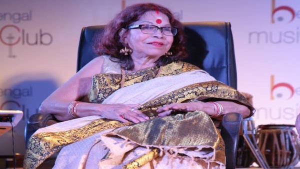 বার্ধক্যজনিত অসুখে অসুস্থ নির্মলা মিশ্র বার্ধক্যজনিত অসুখে অসুস্থ নির্মলা মিশ্র