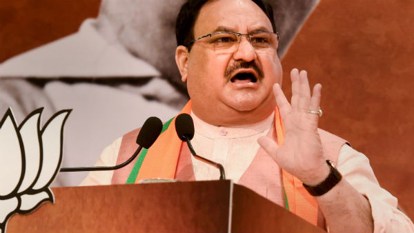 মুখ্যমন্ত্রীর বিরুদ্ধে অভিযোগ মুখ্যমন্ত্রীর বিরুদ্ধে অভিযোগ